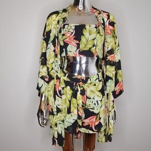 𝅺fashion Nova Tropical 3 Piece Short set size small
